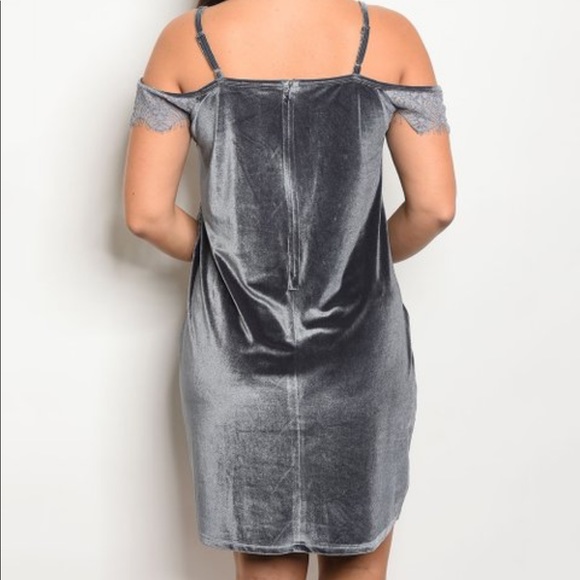 •5🌟NEW•XL-1X•UNIQUE•Gorgeous Gray Velvet Lace Dress•NWT• - Picture 3 of 13